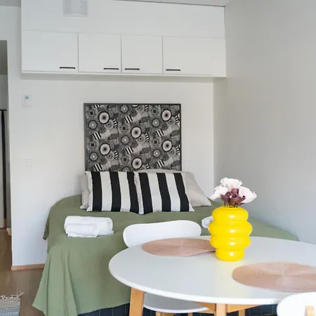 Apartment Cosy In The Center Of *